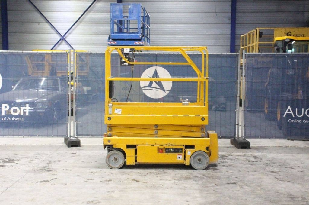 Teleskoparbeitsbühne от тип Haulotte Optimum 8, Gebrauchtmaschine в Antwerpen (Снимка 2)