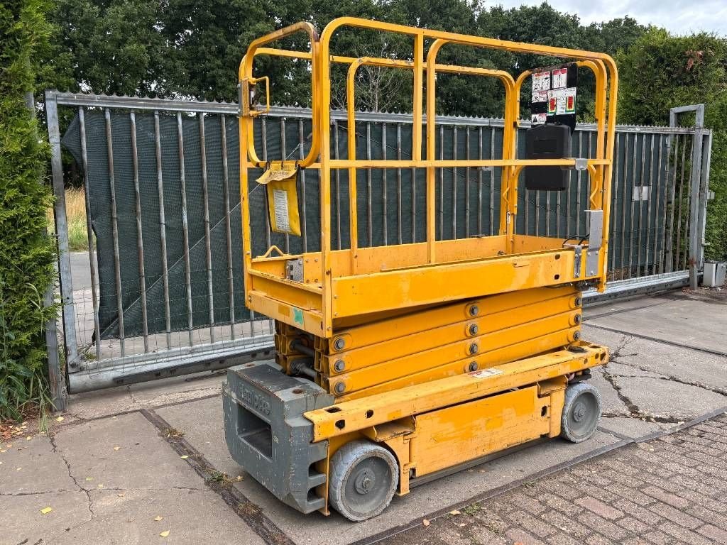 Teleskoparbeitsbühne типа Haulotte Optimum 8AC 8m schaar hoogwerker, Gebrauchtmaschine в Hooge mierde (Фотография 3)