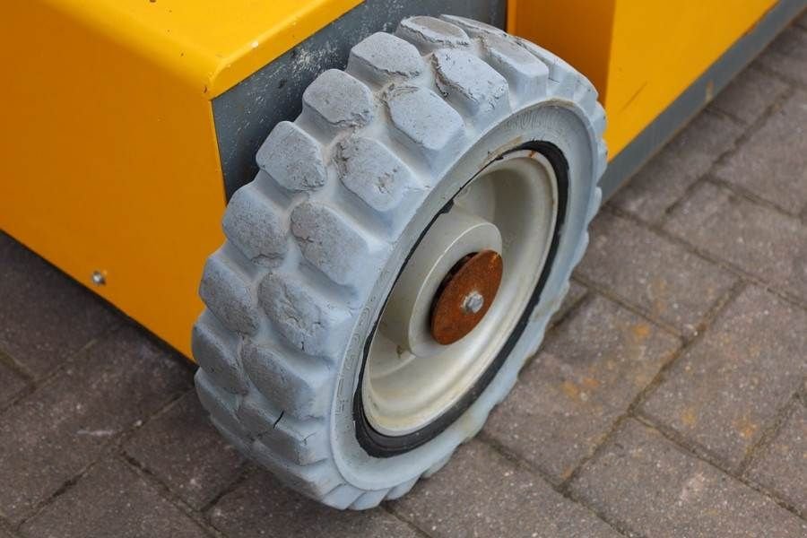 Teleskoparbeitsbühne des Typs Haulotte STAR 12 Electric, 12m Working Height, 3m Reach, 21, Gebrauchtmaschine in Groenlo (Bild 9)