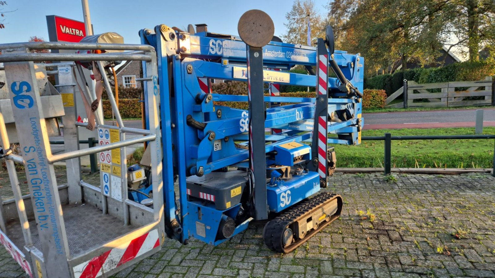 Teleskoparbeitsbühne des Typs Hinowa Licght Lift 1965, Gebrauchtmaschine in Oosterwolde (Bild 10)