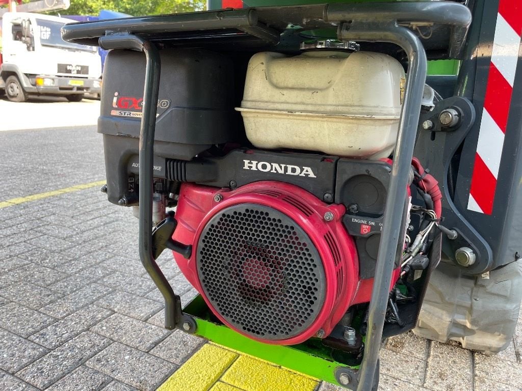 Teleskoparbeitsbühne типа Hinowa Lightlift 20.10 IIIS SOLD, Gebrauchtmaschine в WIJCHEN (Фотография 9)