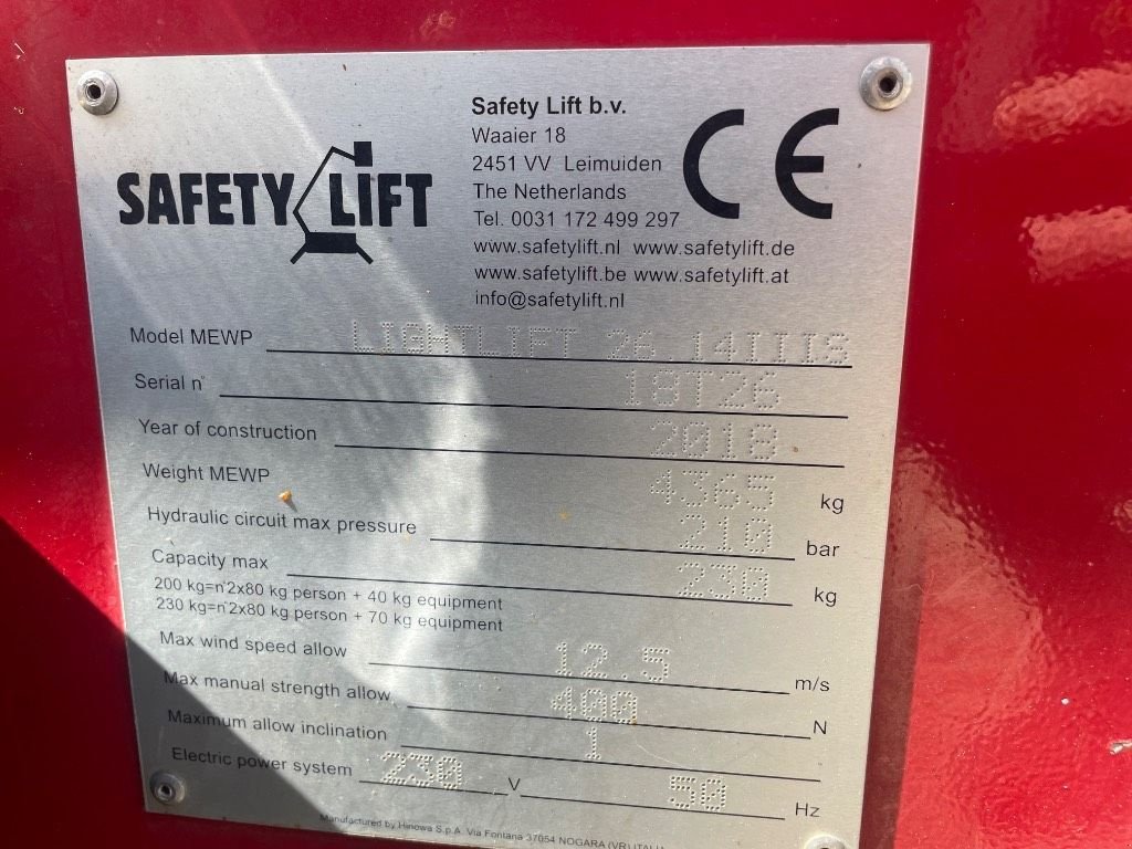 Teleskoparbeitsbühne des Typs Hinowa Lightlift 26.14 III S, Gebrauchtmaschine in WIJCHEN (Bild 3)