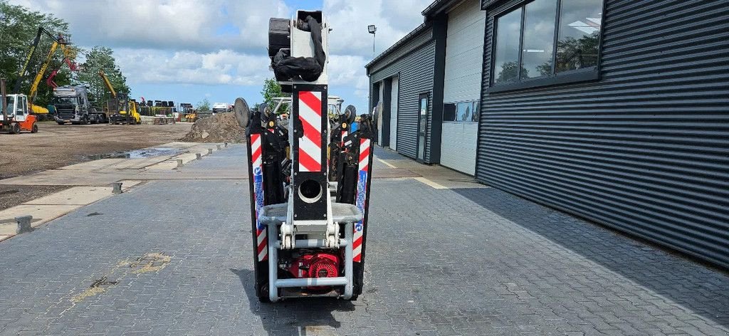 Teleskoparbeitsbühne des Typs Hinowa OIL EN STEEL octopussy 14 spinhoogwerker, Gebrauchtmaschine in Scharsterbrug (Bild 11)