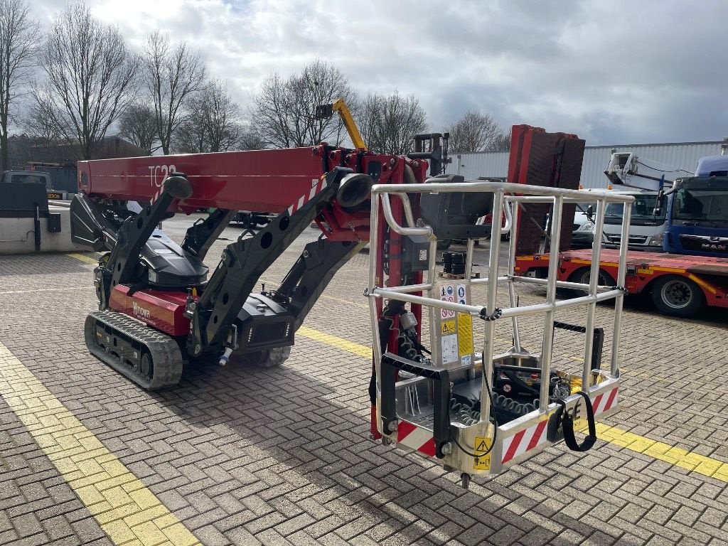 Teleskoparbeitsbühne van het type Hinowa TC 22 rupshoogwerker, Neumaschine in WIJCHEN (Foto 4)