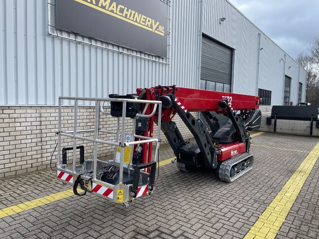 Teleskoparbeitsbühne van het type Hinowa TC 22 rupshoogwerker, Neumaschine in WIJCHEN (Foto 2)