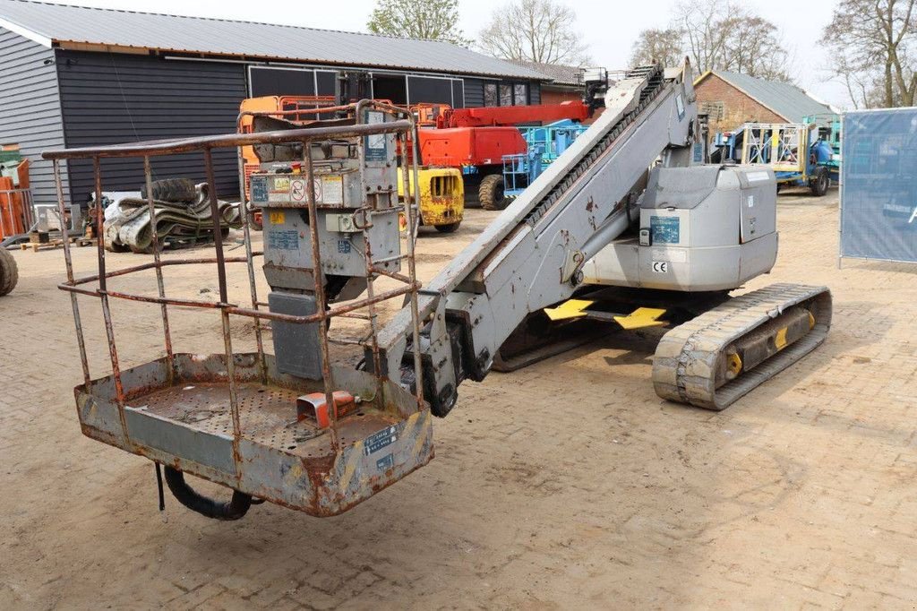 Teleskoparbeitsbühne tipa Hitachi HX99B-2, Gebrauchtmaschine u Antwerpen (Slika 7)