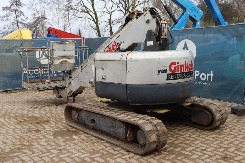 Teleskoparbeitsbühne типа Hitachi HX99B, Gebrauchtmaschine в Antwerpen (Фотография 4)