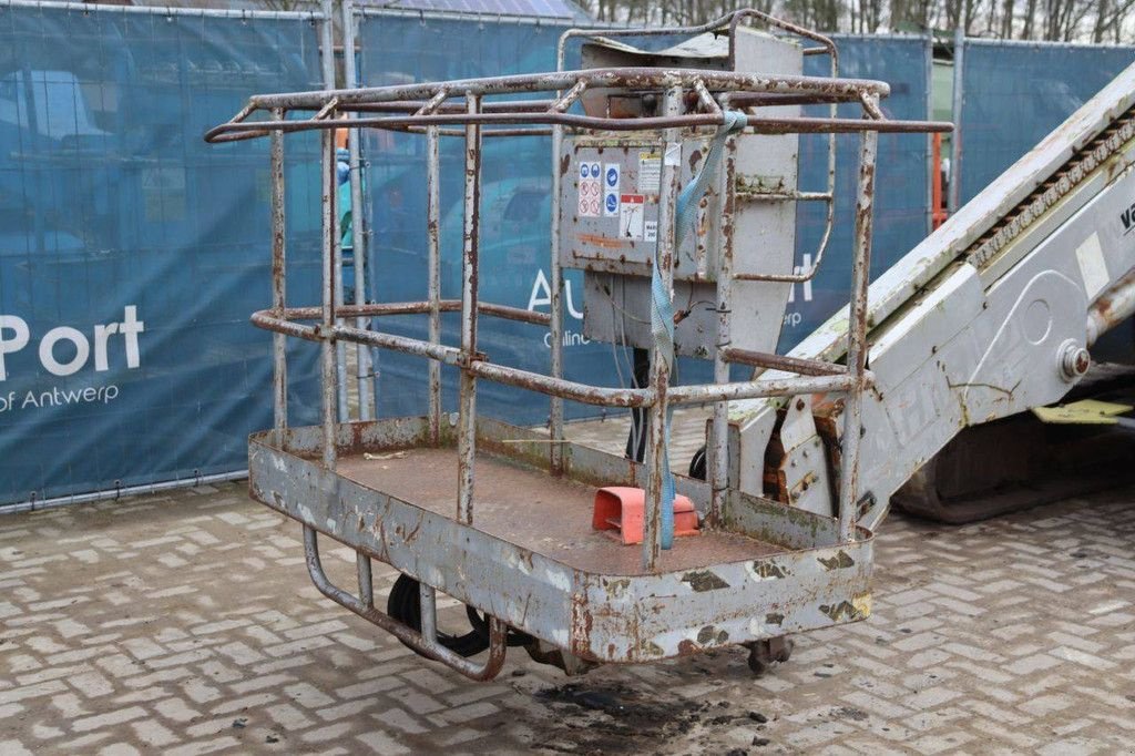 Teleskoparbeitsbühne типа Hitachi HX99B, Gebrauchtmaschine в Antwerpen (Фотография 11)