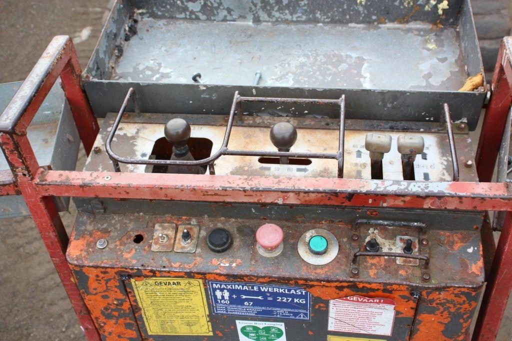 Teleskoparbeitsbühne du type Hitachi HX99B, Gebrauchtmaschine en Antwerpen (Photo 11)