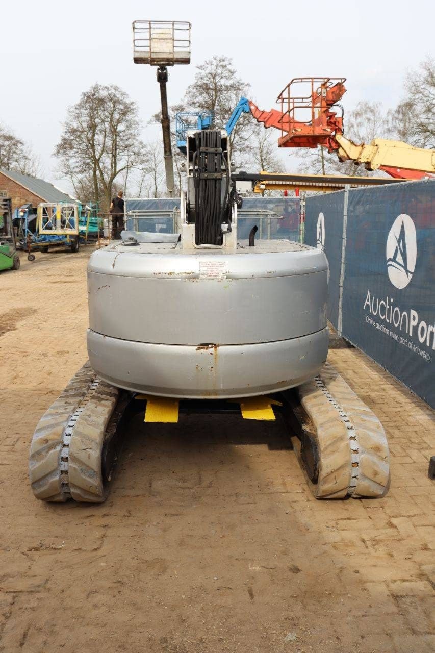 Teleskoparbeitsbühne des Typs Hitachi HX99B, Gebrauchtmaschine in Antwerpen (Bild 5)