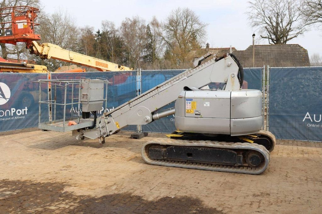 Teleskoparbeitsbühne des Typs Hitachi HX99B, Gebrauchtmaschine in Antwerpen (Bild 3)
