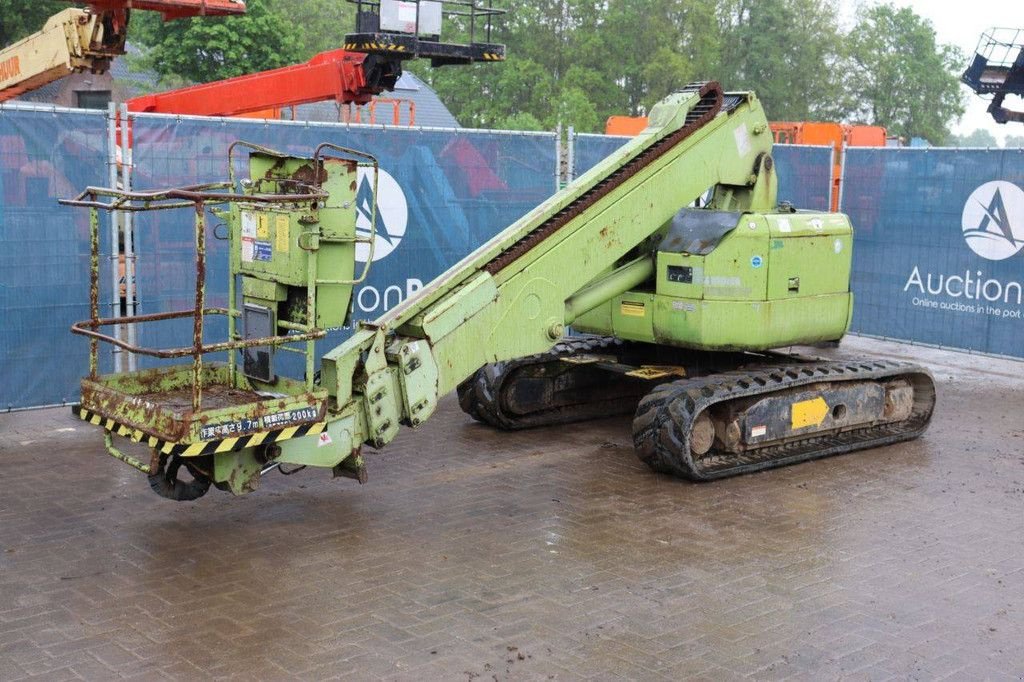 Teleskoparbeitsbühne tip Hitachi HX99B, Gebrauchtmaschine in Antwerpen (Poză 10)