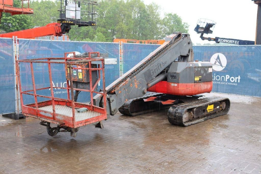 Teleskoparbeitsbühne типа Hitachi HX99B, Gebrauchtmaschine в Antwerpen (Фотография 10)