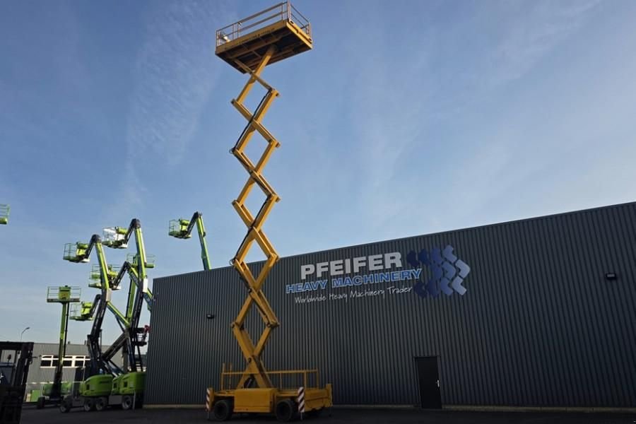 Teleskoparbeitsbühne des Typs Holland Lift Combistar B-195DL25 4WD/P/N Diesel, 21.5m Working, Gebrauchtmaschine in Groenlo (Bild 3)