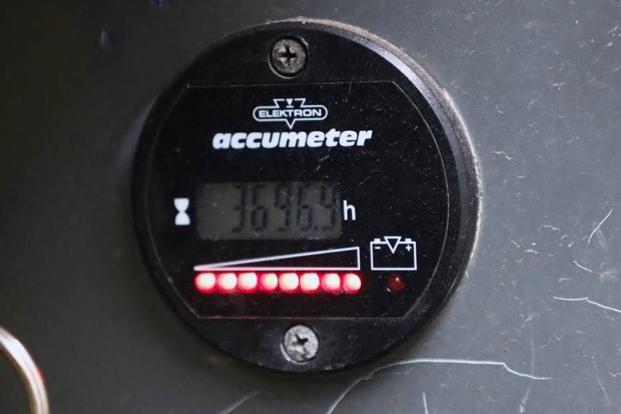 Teleskoparbeitsbühne des Typs Holland Lift Ecostar HL-11812 Electric, 14m Working Height, 300, Gebrauchtmaschine in Groenlo (Bild 5)