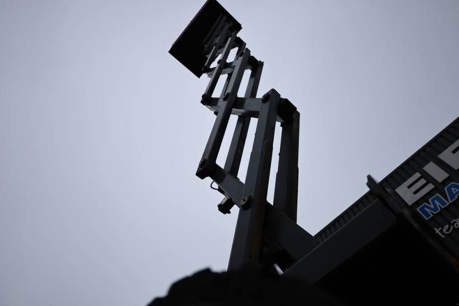 Teleskoparbeitsbühne des Typs Holland Lift Ecostar HL-11816 Electric, 14m Working Height, 300, Gebrauchtmaschine in Groenlo (Bild 9)