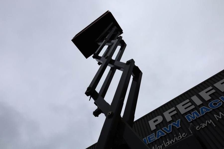 Teleskoparbeitsbühne des Typs Holland Lift Ecostar HL-7814 Electric, 10m Working Height, 450k, Gebrauchtmaschine in Groenlo (Bild 11)