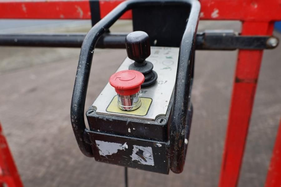 Teleskoparbeitsbühne tip Holland Lift Ecostar HL-9710 Electric, 12m Working Height, 325k, Gebrauchtmaschine in Groenlo (Poză 4)