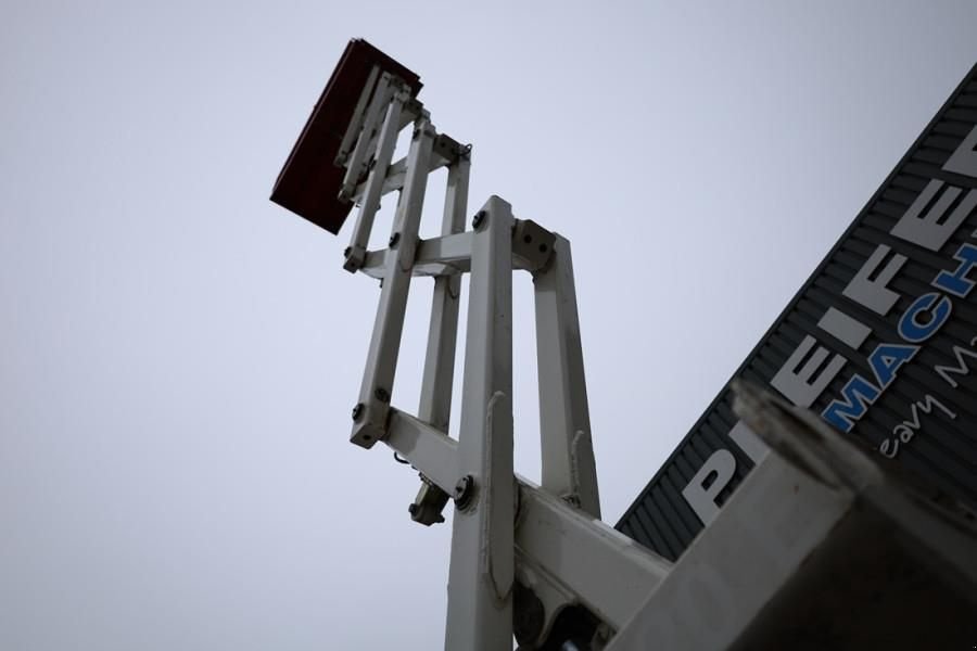 Teleskoparbeitsbühne tip Holland Lift Ecostar HL-9710 Electric, 12m Working Height, 325k, Gebrauchtmaschine in Groenlo (Poză 10)