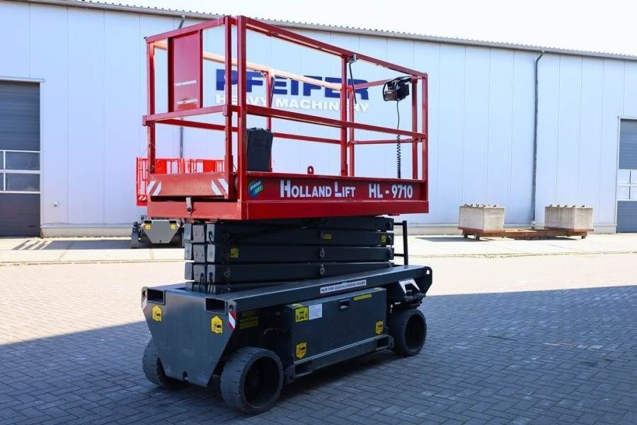 Teleskoparbeitsbühne des Typs Holland Lift Ecostar HL-9710 Electric, 12m Working Height, 325k, Gebrauchtmaschine in Groenlo (Bild 2)