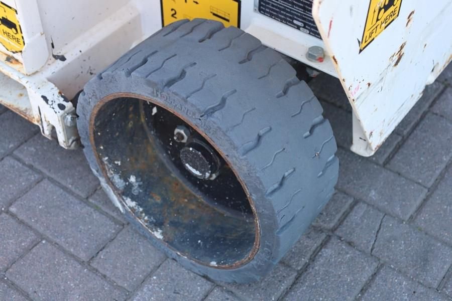 Teleskoparbeitsbühne of the type Holland Lift Ecostar HL-9710 Electric, 12m Working Height, 325k, Gebrauchtmaschine in Groenlo (Picture 11)