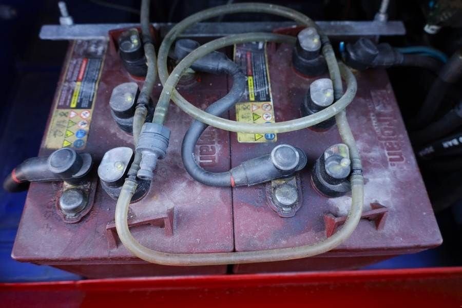 Teleskoparbeitsbühne tipa Holland Lift Ecostar HL-9710 Electric, 12m Working Height, 325k, Gebrauchtmaschine u Groenlo (Slika 11)