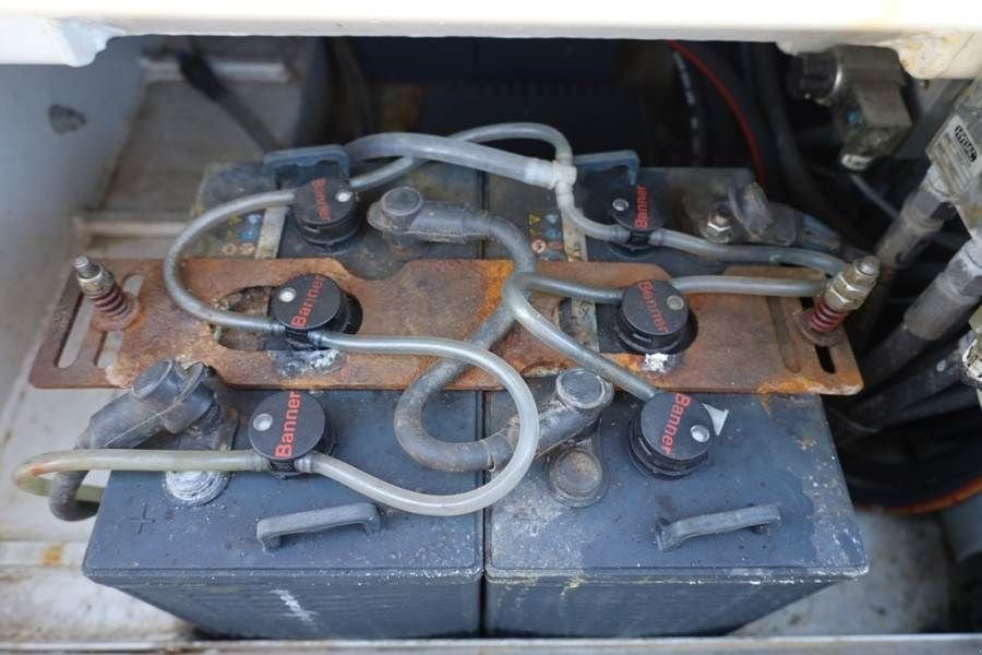 Teleskoparbeitsbühne des Typs Holland Lift Ecostar HL-9710 Electric, 12m Working Height, 325k, Gebrauchtmaschine in Groenlo (Bild 11)