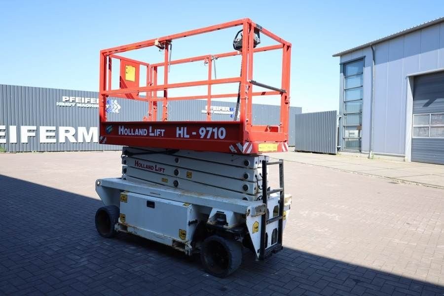 Teleskoparbeitsbühne des Typs Holland Lift Ecostar HL-9710 Electric, 12m Working Height, 325k, Gebrauchtmaschine in Groenlo (Bild 8)