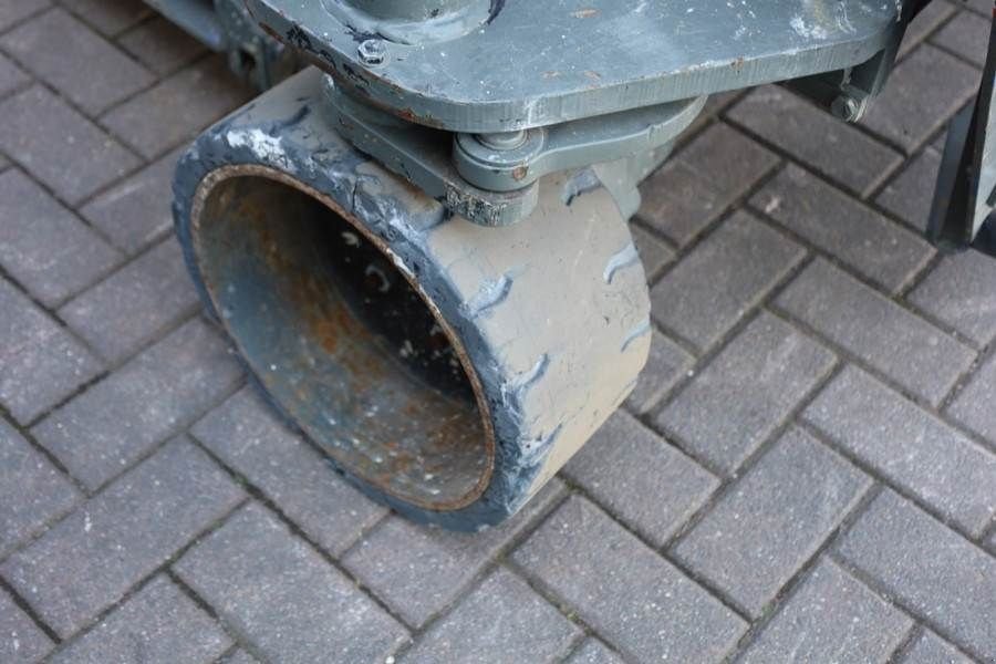 Teleskoparbeitsbühne des Typs Holland Lift Ecostar HL-9714 Electric, 12m Working Height, 325k, Gebrauchtmaschine in Groenlo (Bild 8)