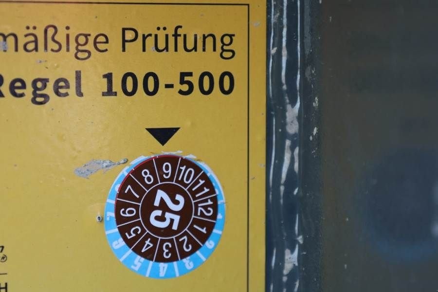 Teleskoparbeitsbühne des Typs Holland Lift Ecostar HL-9714 Electric, 12m Working Height, 325k, Gebrauchtmaschine in Groenlo (Bild 11)