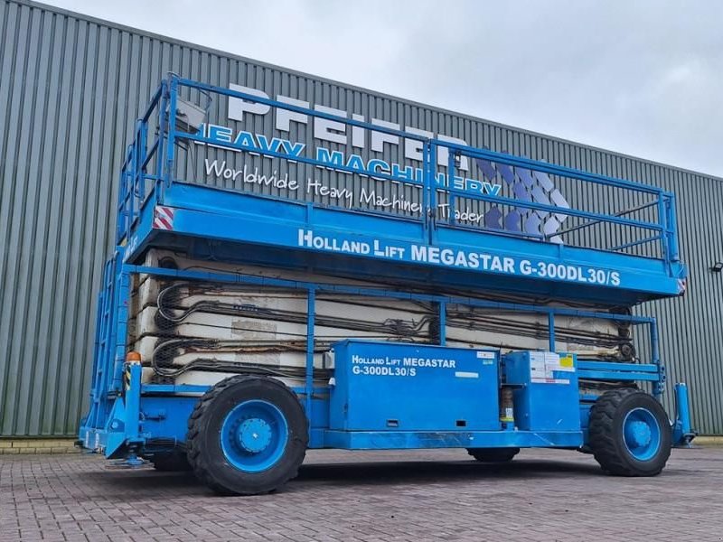 Teleskoparbeitsbühne Türe ait Holland Lift Megastar G-300DL30/S Diesel, 4x4x4 Drive, 33.5m Wo, Gebrauchtmaschine içinde Groenlo (resim 1)