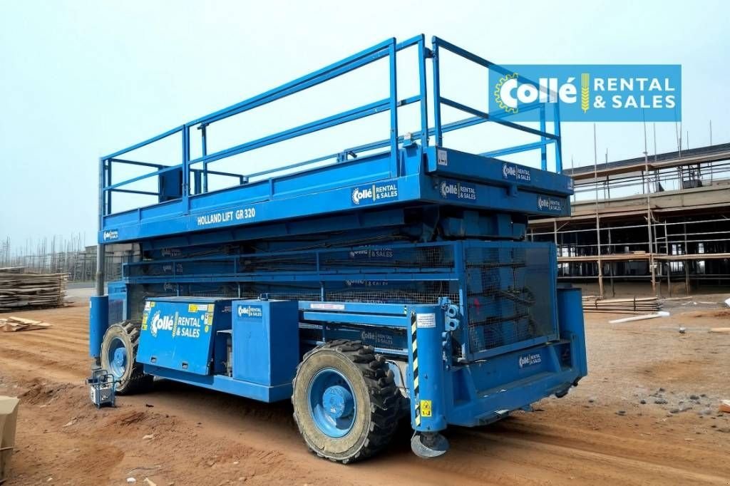 Teleskoparbeitsbühne des Typs Holland Lift Megastar G-320DL30 4WDS/N 2006, Gebrauchtmaschine in Sittard (Bild 3)