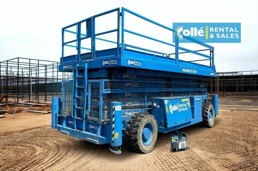 Teleskoparbeitsbühne des Typs Holland Lift Megastar G-320DL30 4WDS/N 2006, Gebrauchtmaschine in Sittard (Bild 4)