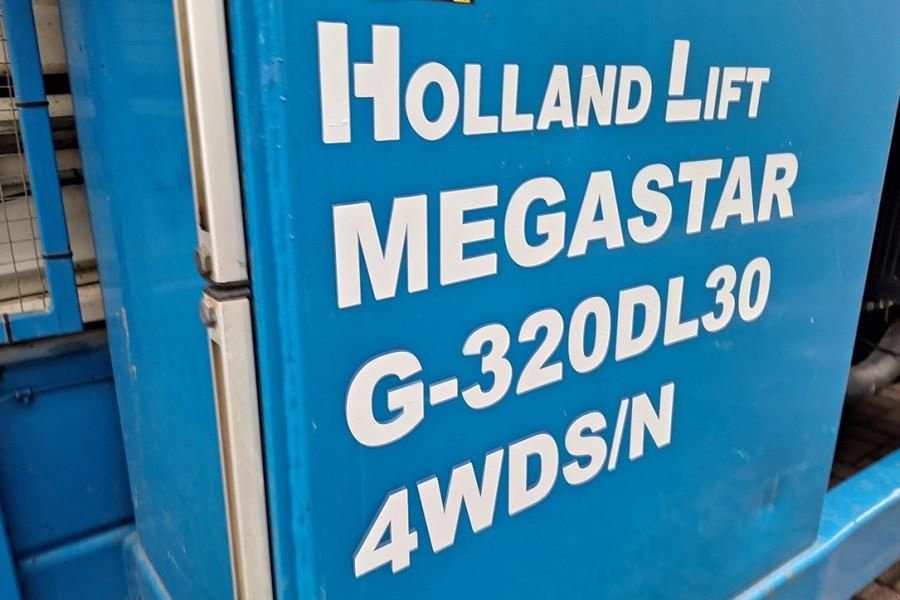 Teleskoparbeitsbühne des Typs Holland Lift Megastar G320DL30 4WDS/N Diesel, 4x4x4 Drive, 34m, Gebrauchtmaschine in Groenlo (Bild 11)