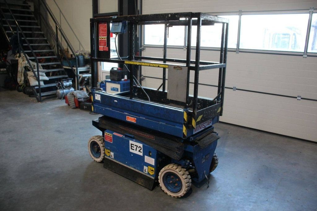 Teleskoparbeitsbühne tipa Holland Lift MINISTAR Z-45EL8, Gebrauchtmaschine u Antwerpen (Slika 3)