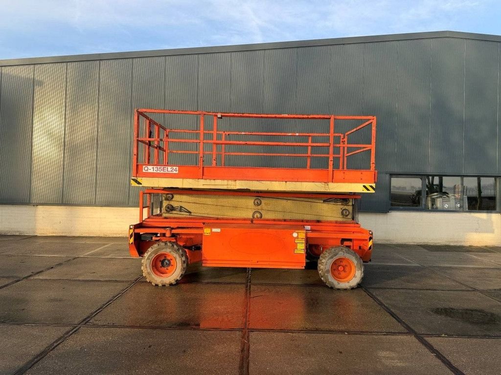 Teleskoparbeitsbühne типа Holland Lift Monostar Q135EL24, Gebrauchtmaschine в Antwerpen (Фотография 1)