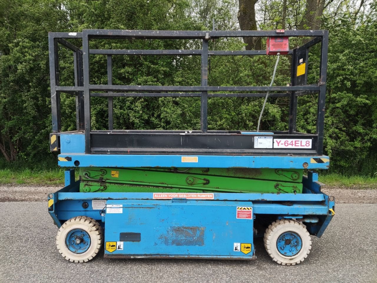 Teleskoparbeitsbühne des Typs Holland Lift Y-64EL8, Gebrauchtmaschine in Klarenbeek (Bild 1)