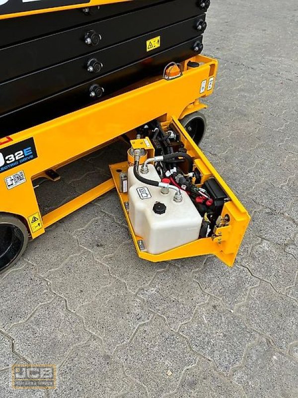 Teleskoparbeitsbühne des Typs JCB S1932E, Neumaschine in Frechen (Bild 9)