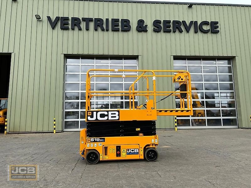 Teleskoparbeitsbühne des Typs JCB S1932E, Neumaschine in Frechen (Bild 5)