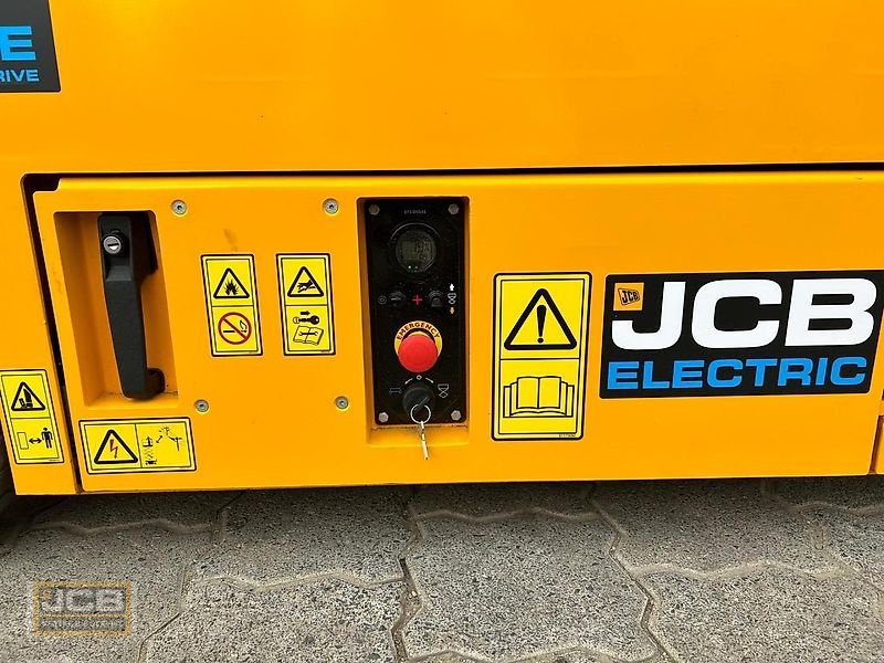 Teleskoparbeitsbühne des Typs JCB S1932E, Neumaschine in Frechen (Bild 10)