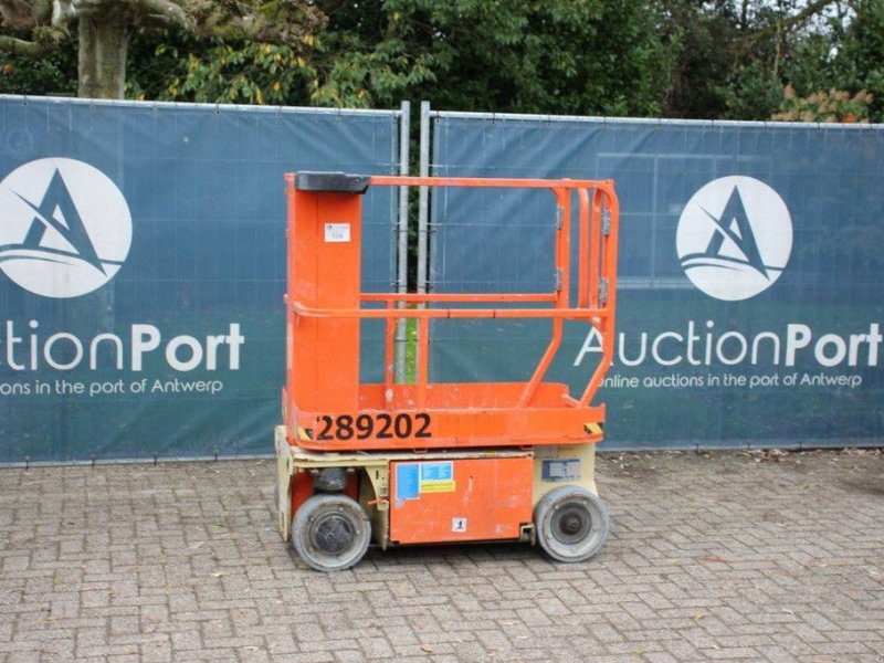 Teleskoparbeitsbühne des Typs JLG 1230ES, Gebrauchtmaschine in Antwerpen (Bild 1)