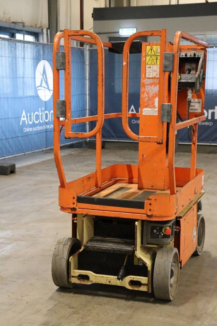 Teleskoparbeitsbühne типа JLG 1230ES, Gebrauchtmaschine в Antwerpen (Фотография 11)