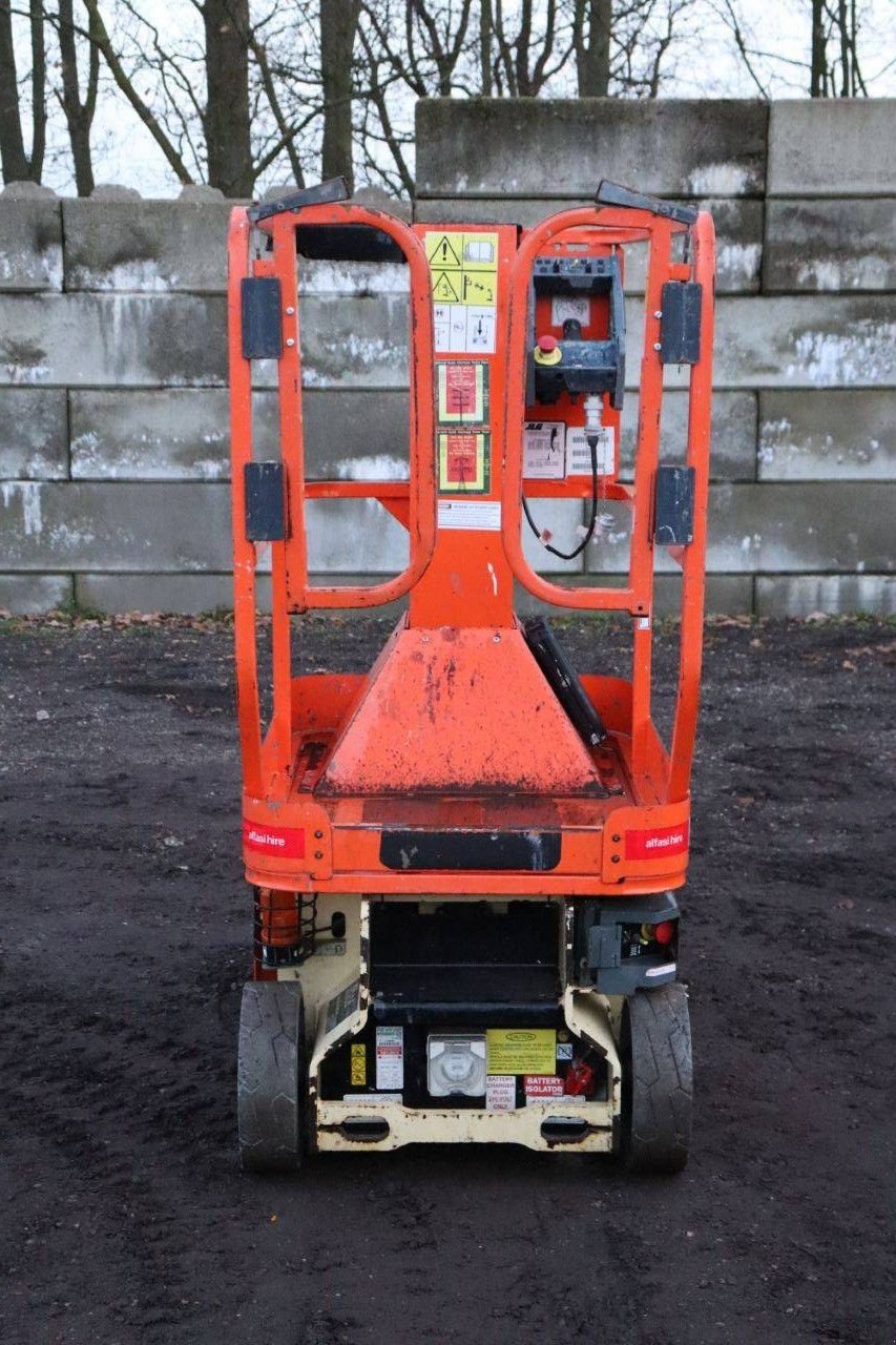 Teleskoparbeitsbühne des Typs JLG 1230ES, Gebrauchtmaschine in Antwerpen (Bild 5)