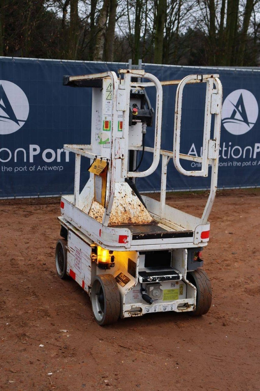 Teleskoparbeitsbühne Türe ait JLG 1230ES, Gebrauchtmaschine içinde Antwerpen (resim 8)