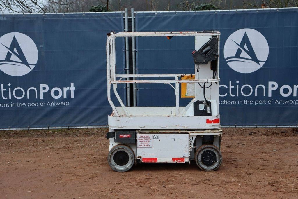 Teleskoparbeitsbühne типа JLG 1230ES, Gebrauchtmaschine в Antwerpen (Фотография 2)