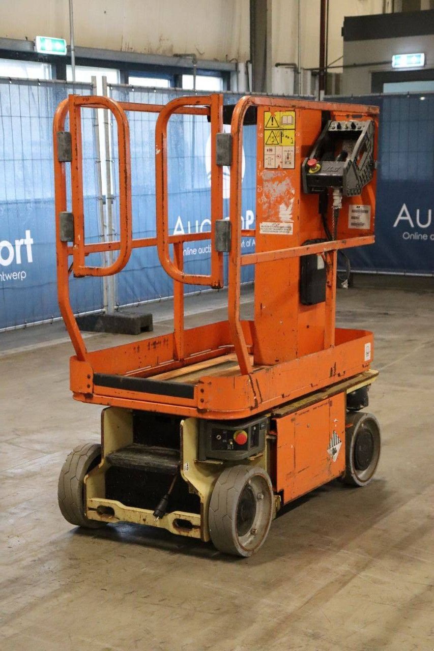Teleskoparbeitsbühne des Typs JLG 1230ES, Gebrauchtmaschine in Antwerpen (Bild 10)