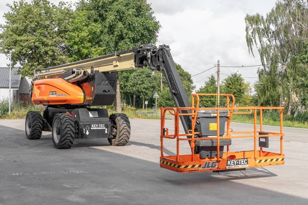 Teleskoparbeitsbühne типа JLG 1250 AJP, Gebrauchtmaschine в Moerbeke (Фотография 3)