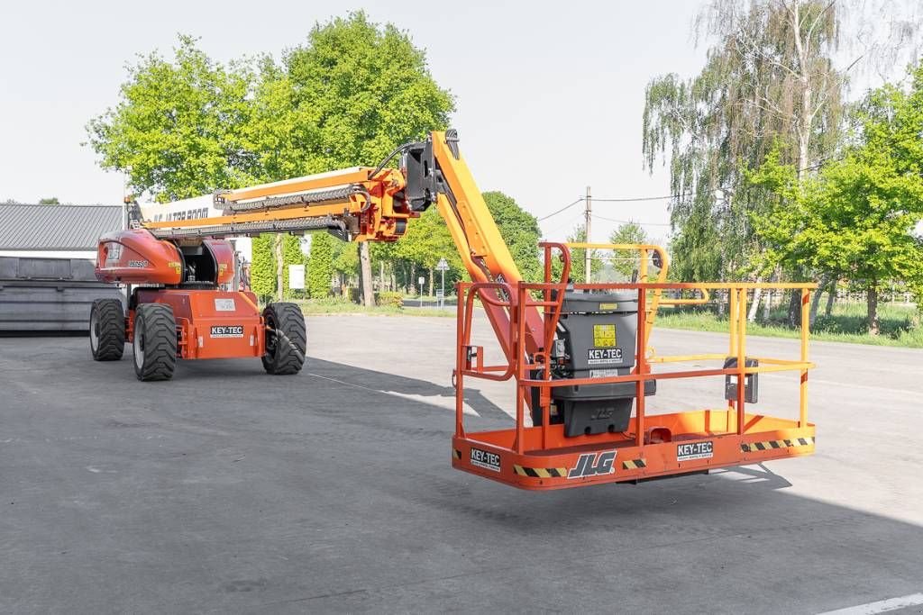 Teleskoparbeitsbühne of the type JLG 1350 SJP, Gebrauchtmaschine in Moerbeke (Picture 2)