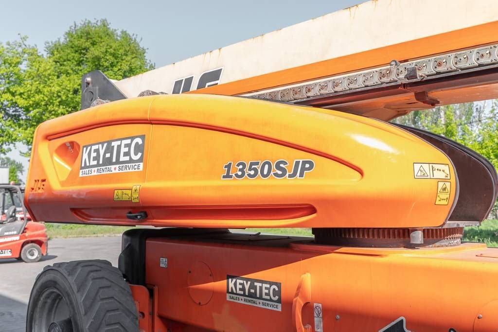 Teleskoparbeitsbühne типа JLG 1350 SJP, Gebrauchtmaschine в Moerbeke (Фотография 10)