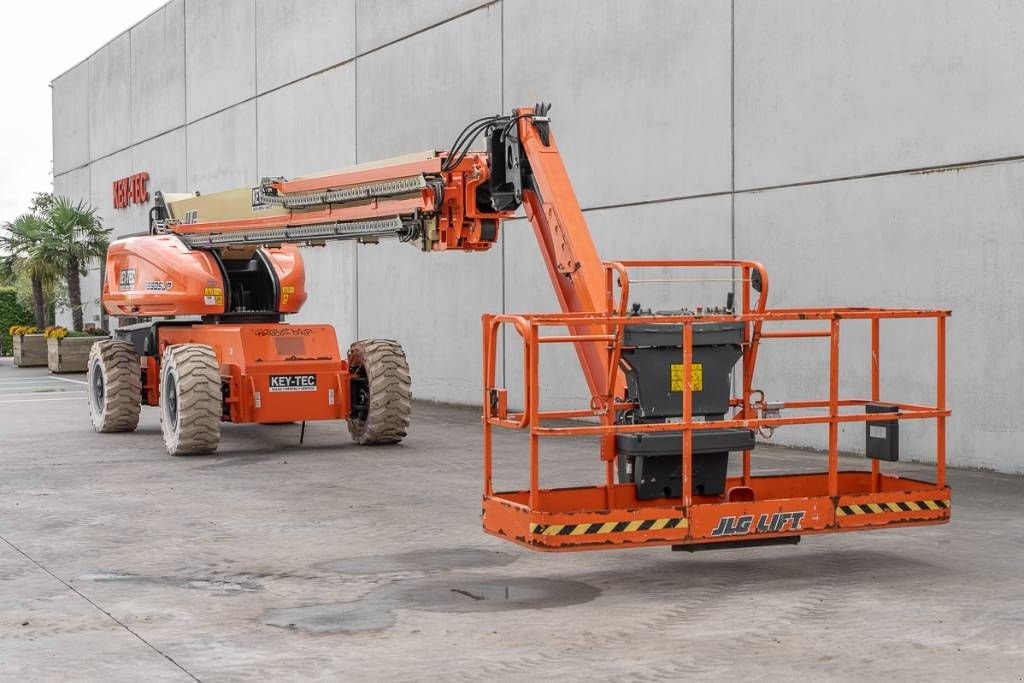 Teleskoparbeitsbühne типа JLG 1350 SJP, Gebrauchtmaschine в Moerbeke (Фотография 3)